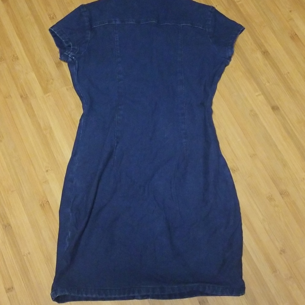 GUESS DENIM MINI DRESS - Picture 6 of 7